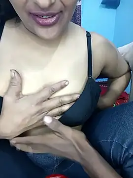 Snapshot of CoupleShow_432 chatting on December 2025 07:53:02 PM CoupleShow 432 online show from December 2025 07:53:02 PM