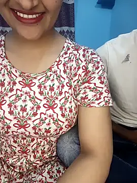 Snapshot of CoupleShow_432 chatting on December 2025 04:57:02 PM CoupleShow 432 online show from December 2025 04:57:02 PM