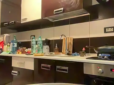 Snapshot of GitanoBoy chatting on November 2025 09:53:01 AM GitanoBoy online show from November 2025 09:53:01 AM