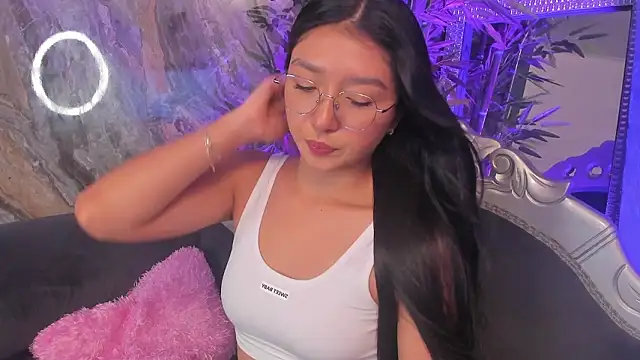 sydney miller  online show from March 2026 11:21:02 PM