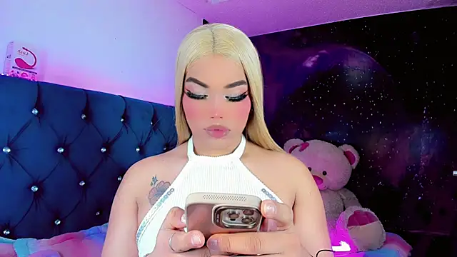 Alannys xHotx online show from February 2026 04:30:01 AM