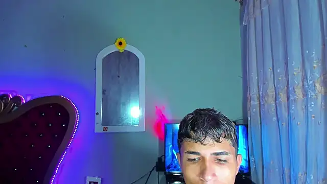 boyswantingplay online show from March 2026 09:23:01 PM