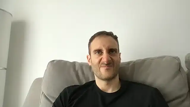 Snapshot of LukaShyGuy chatting on April 2026 12:15:02 PM LukaShyGuy online show from April 2026 12:15:02 PM