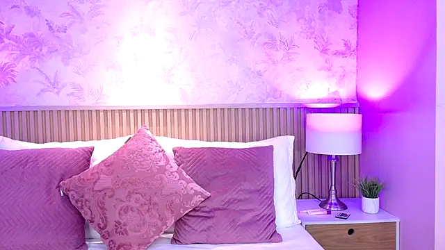 AdelineJhones online show from November 2025 01:56:02 PM