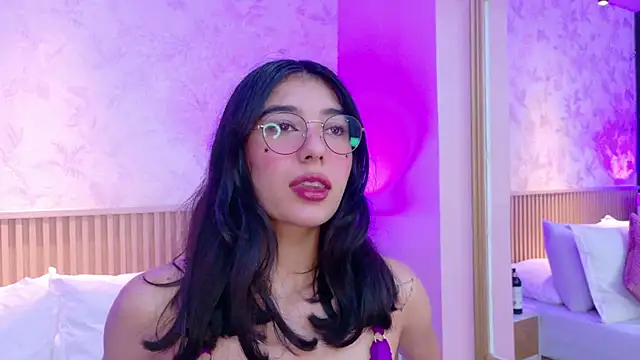 AdelineJhones online show from November 2025 03:16:01 PM