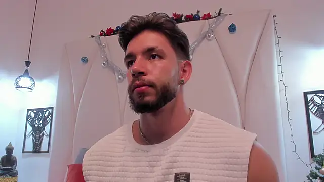 JACKSON STIFLER online show from December 2025 02:40:01 AM