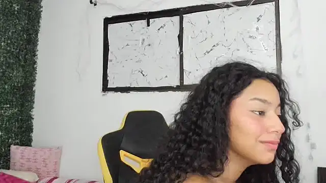 emily stars1 online show from January 2026 10:42:02 AM