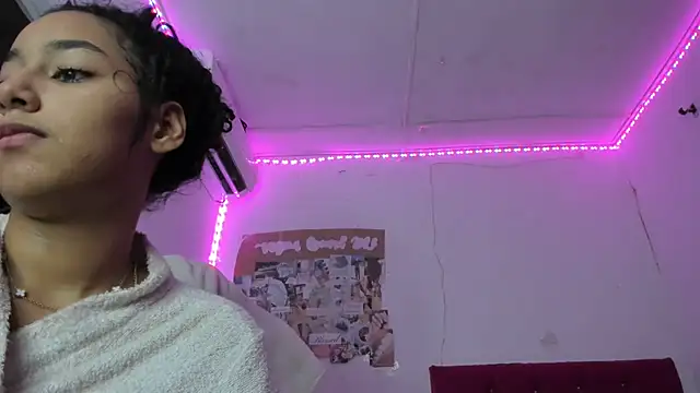 emily stars1 online show from April 2026 05:30:01 AM