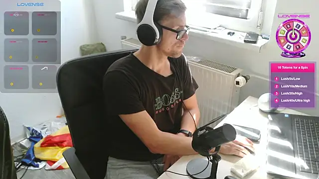 StephPra94 online show from August 2026 01:05:01 PM