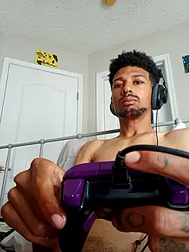 Snapshot of BigPrettyDick777 chatting on January 2026 02:44:01 PM BigPrettyDick777 online show from January 2026 02:44:01 PM