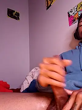 Snapshot of BigPrettyDick777 chatting on February 2026 06:42:01 AM BigPrettyDick777 online show from February 2026 06:42:01 AM