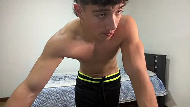 Snapshot of JUSTIN_JHONS chatting on November 2025 01:36:01 AM JUSTIN JHONS online show from November 2025 01:36:01 AM