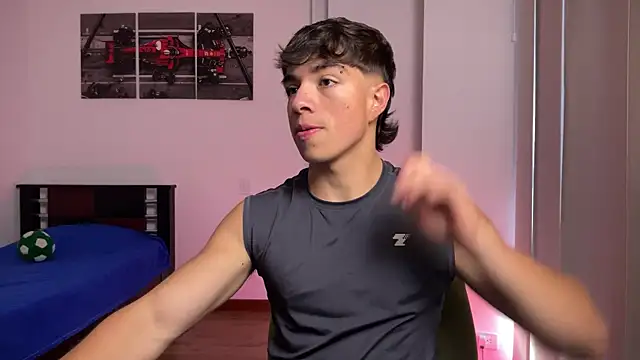 Snapshot of JUSTIN_JHONS chatting on November 2025 09:24:02 PM JUSTIN JHONS online show from November 2025 09:24:02 PM