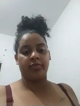 Snapshot of A_gostosa25 chatting on January 2026 03:01:01 AM A gostosa25 online show from January 2026 03:01:01 AM