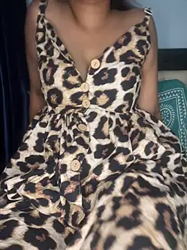Snapshot of Cute_Marina chatting on June 2026 07:33:02 AM Cute Marina online show from June 2026 07:33:02 AM