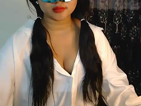 Snapshot of crazy_witch chatting on October 2025 05:47:03 PM crazy witch online show from October 2025 05:47:03 PM