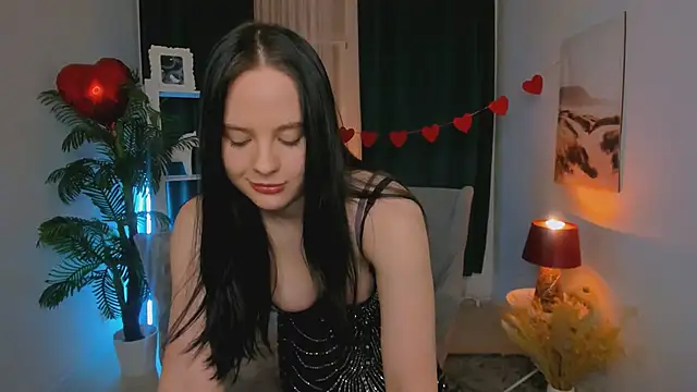 Snapshot of AriaThorn chatting on February 2026 04:04:02 PM AriaThorn online show from February 2026 04:04:02 PM