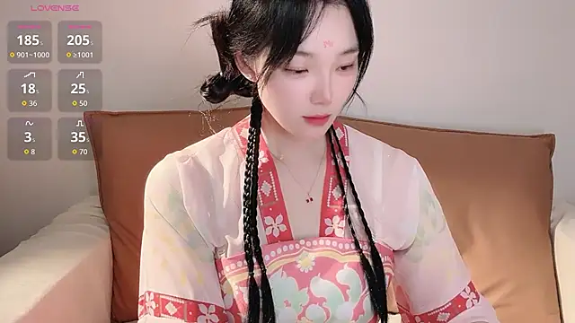 upoo7lt online show from May 2026 02:08:02 AM