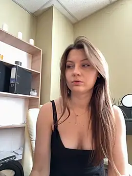 DollyRoma online show from November 2025 09:30:02 AM