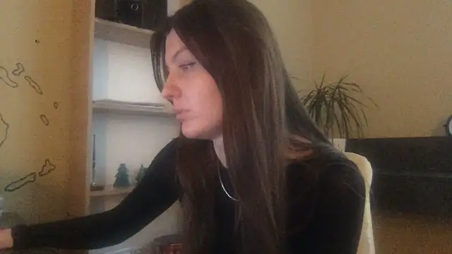 DollyRoma online show from March 2026 01:28:01 PM