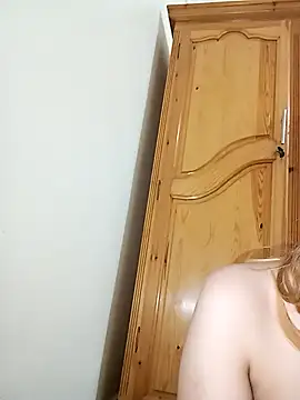 Snapshot of indilasixeey chatting on November 2025 06:57:01 AM indilasixeey online show from November 2025 06:57:01 AM