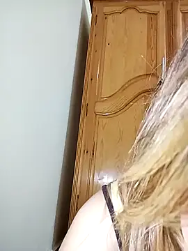 Snapshot of indilasixeey chatting on February 2026 12:53:01 AM indilasixeey online show from February 2026 12:53:01 AM