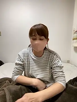 Snapshot of HONMONOHUUHU chatting on November 2025 02:20:02 PM HONMONOHUUHU online show from November 2025 02:20:02 PM