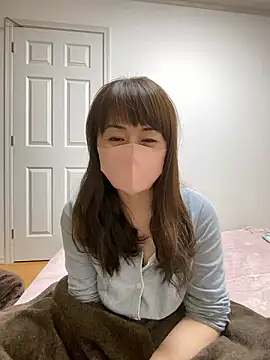 Snapshot of HONMONOHUUHU chatting on January 2026 02:00:01 PM HONMONOHUUHU online show from January 2026 02:00:01 PM