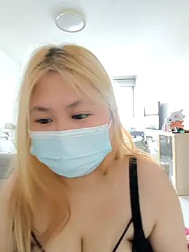 yehe125216 online show from October 2025 08:00:02 AM