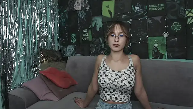 AlishaKellyi online show from November 2025 05:50:02 AM