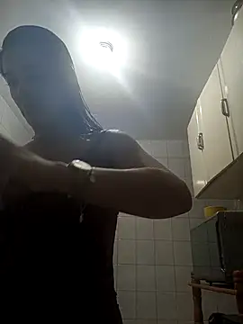 Snapshot of DESIRIE0609 chatting on November 2025 03:27:01 AM DESIRIE0609 online show from November 2025 03:27:01 AM