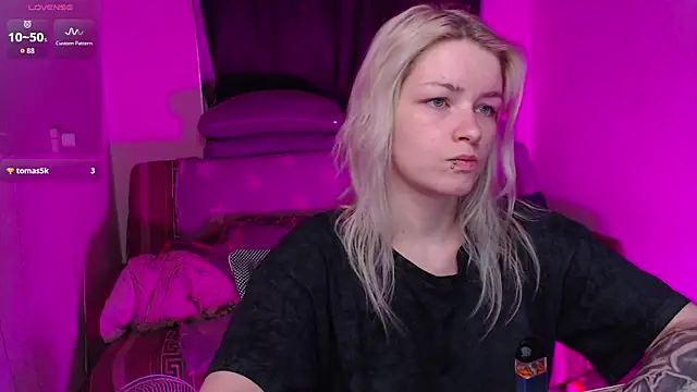 CherryNight6 online show from July 2026 09:19:01 PM
