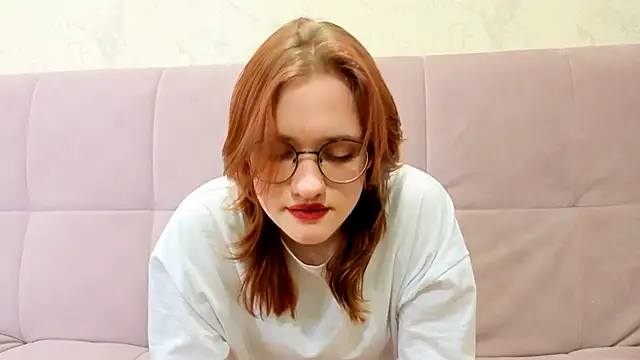 AlisaKissi online show from November 2025 09:25:01 PM