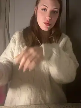 Snapshot of elliepixie chatting on February 2026 07:14:02 AM elliepixie online show from February 2026 07:14:02 AM