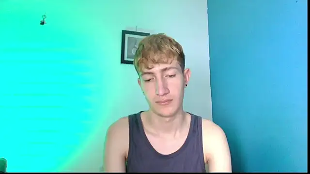 Erick Taylor3 online show from April 2026 07:00:02 PM