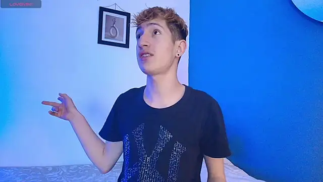 Erick Taylor3 online show from May 2026 09:22:02 PM