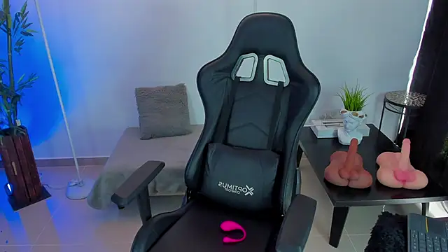 Snapshot of JessicaPratt chatting on March 2025 04:46:01 PM JessicaPratt online show from March 2025 04:46:01 PM