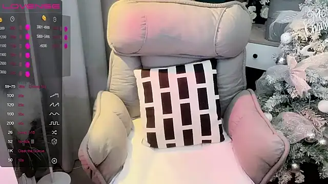 Snapshot of Monica-666888- chatting on February 2026 05:33:01 PM Monica-666888- online show from February 2026 05:33:01 PM