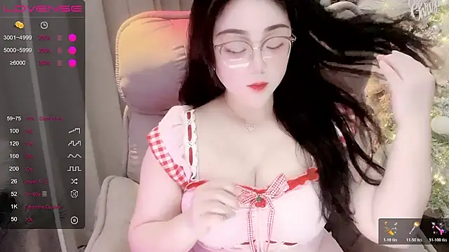 Monica-666888- online show from May 2026 10:17:01 PM