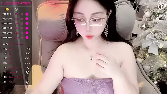 Snapshot of Monica-666888- chatting on June 2026 04:39:02 PM Monica-666888- online show from June 2026 04:39:02 PM