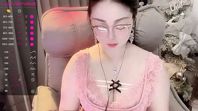 Snapshot of Monica-666888- chatting on June 2026 04:10:01 PM Monica-666888- online show from June 2026 04:10:01 PM