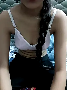 Amisha Lovely online show from November 2025 05:54:01 AM