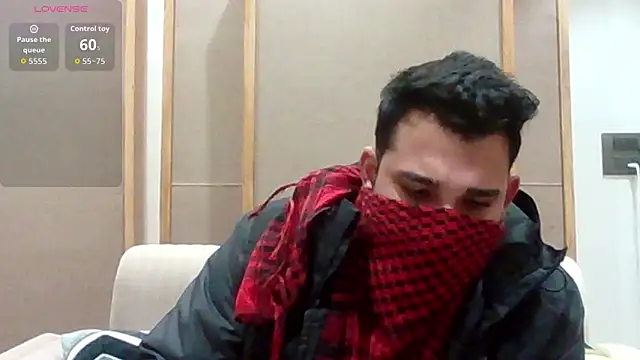 Snapshot of Besharam69 chatting on December 2025 03:52:02 PM Besharam69 online show from December 2025 03:52:02 PM