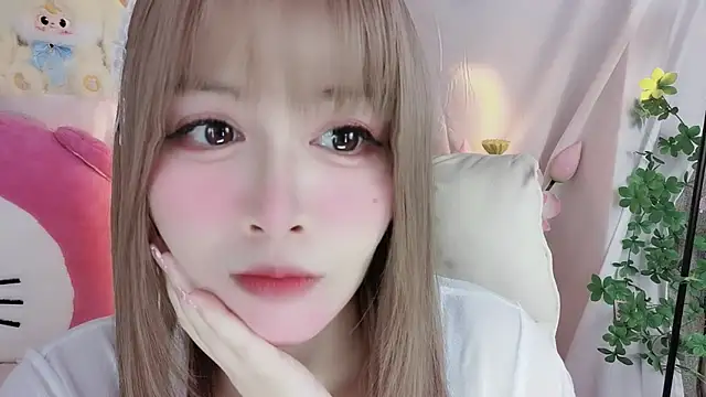 Snapshot of -zhuzhu-999- chatting on November 2025 05:12:02 PM -zhuzhu-999- online show from November 2025 05:12:02 PM