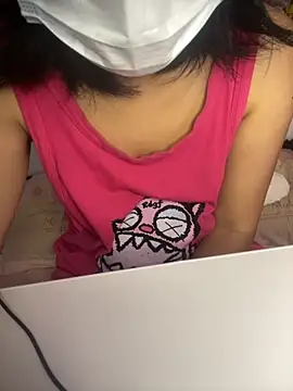 shasha-sm online show from November 2025 03:49:02 AM