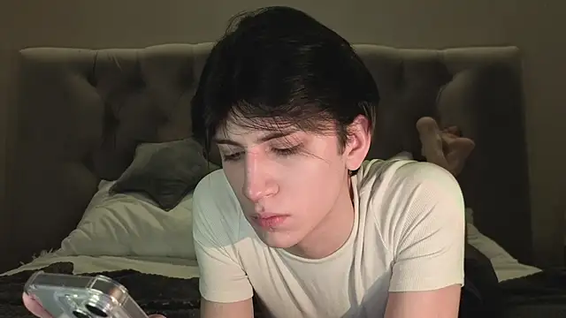 Oliver star boy  online show from February 2026 05:18:02 PM