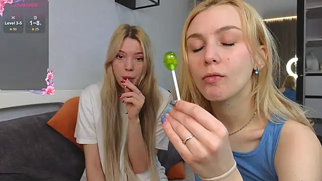 Snapshot of betweenUse chatting on February 2026 04:31:01 AM betweenUse online show from February 2026 04:31:01 AM