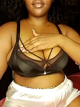 Snapshot of Thami26 chatting on October 2025 07:05:02 PM Thami26 online show from October 2025 07:05:02 PM