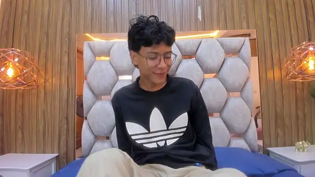 adams bobby online show from July 2026 11:17:02 AM