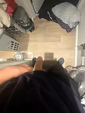 veryhornysussexmale online show from October 2025 03:13:01 PM